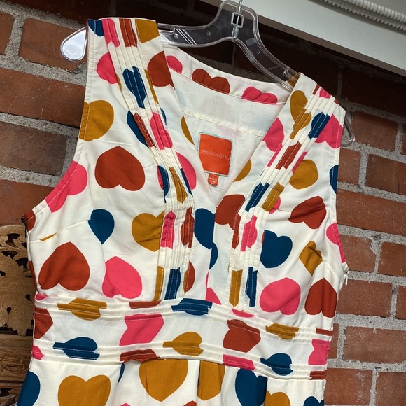 ModCloth surely sweet heart print vneck sleeveless dress side zipper cottonpoly. - Picture 2 of 13